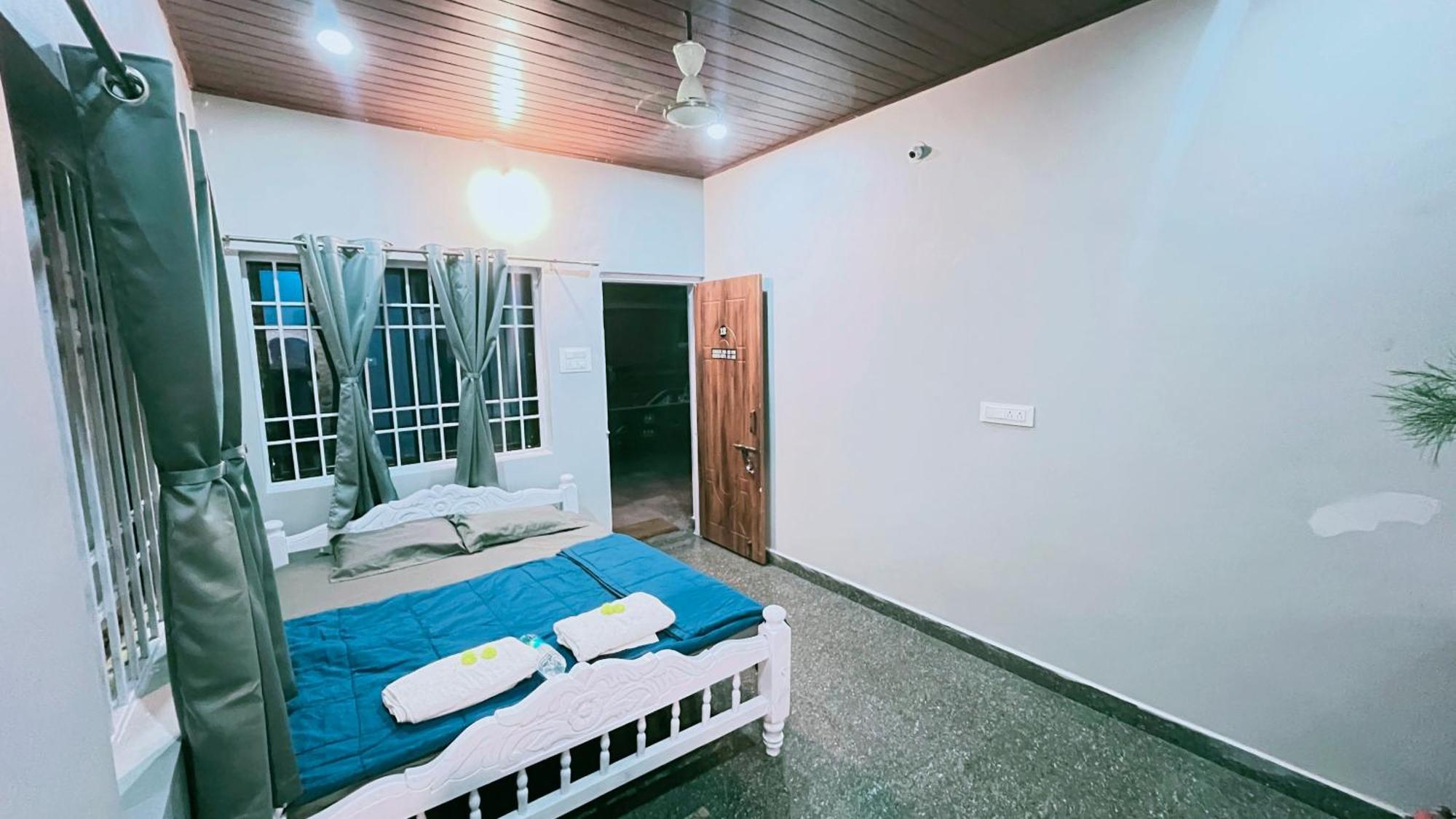 Gokarna Beach Stays By Tune Of Ocean Exteriér fotografie