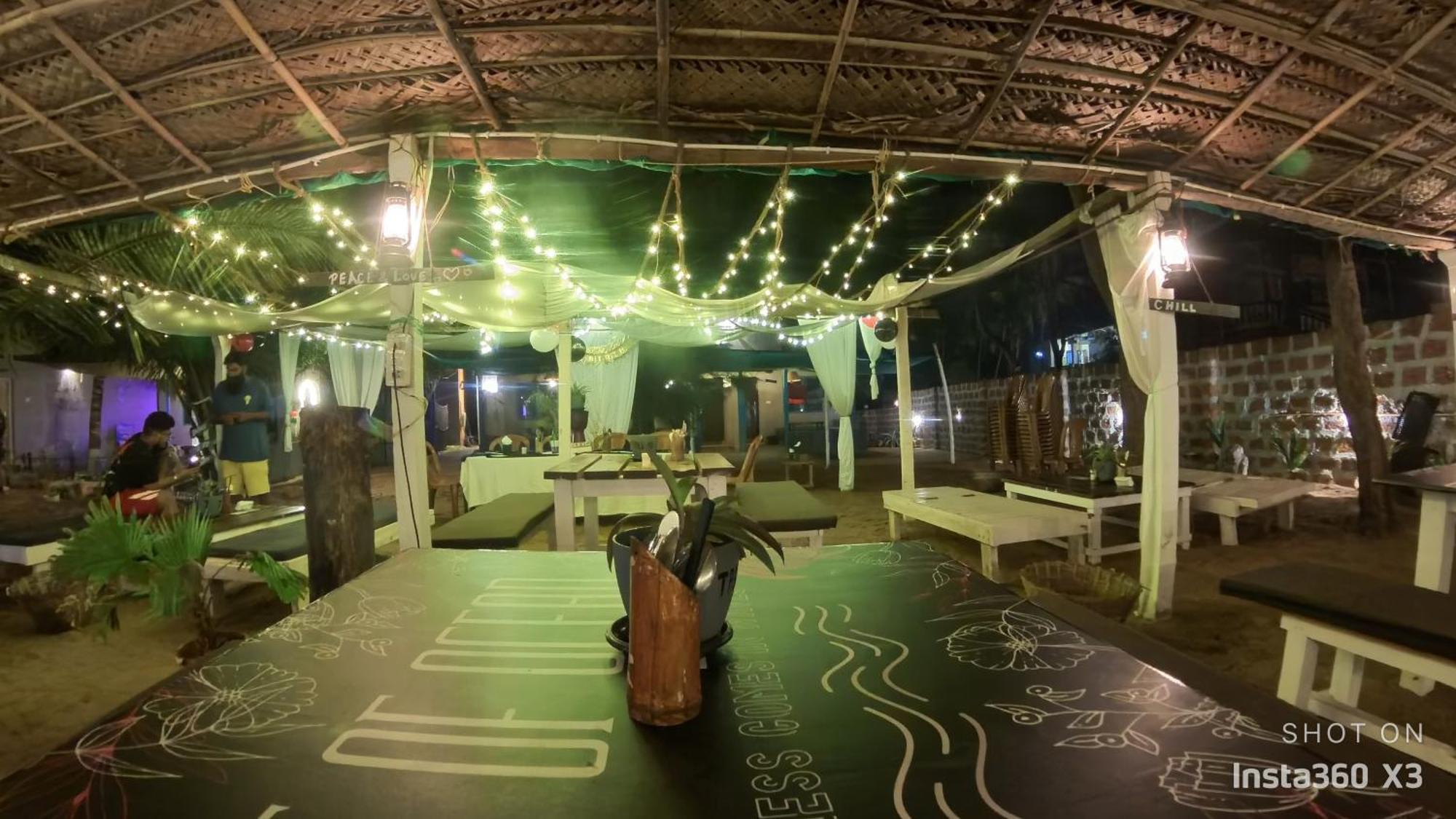 Gokarna Beach Stays By Tune Of Ocean Exteriér fotografie